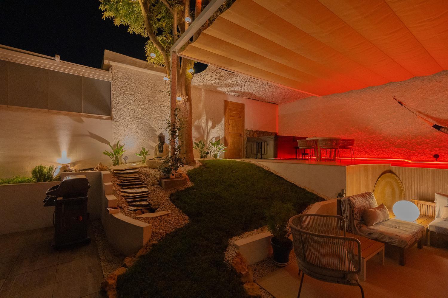 Private 250Sqm Garden Duplex, Jacuzzi, Cinema, Sea View Escape Apartamento Torremolinos Exterior foto