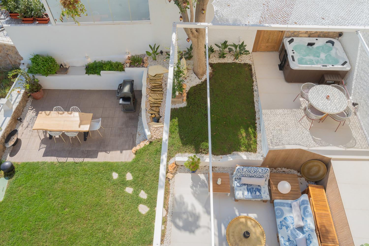 Private 250Sqm Garden Duplex, Jacuzzi, Cinema, Sea View Escape Apartamento Torremolinos Exterior foto