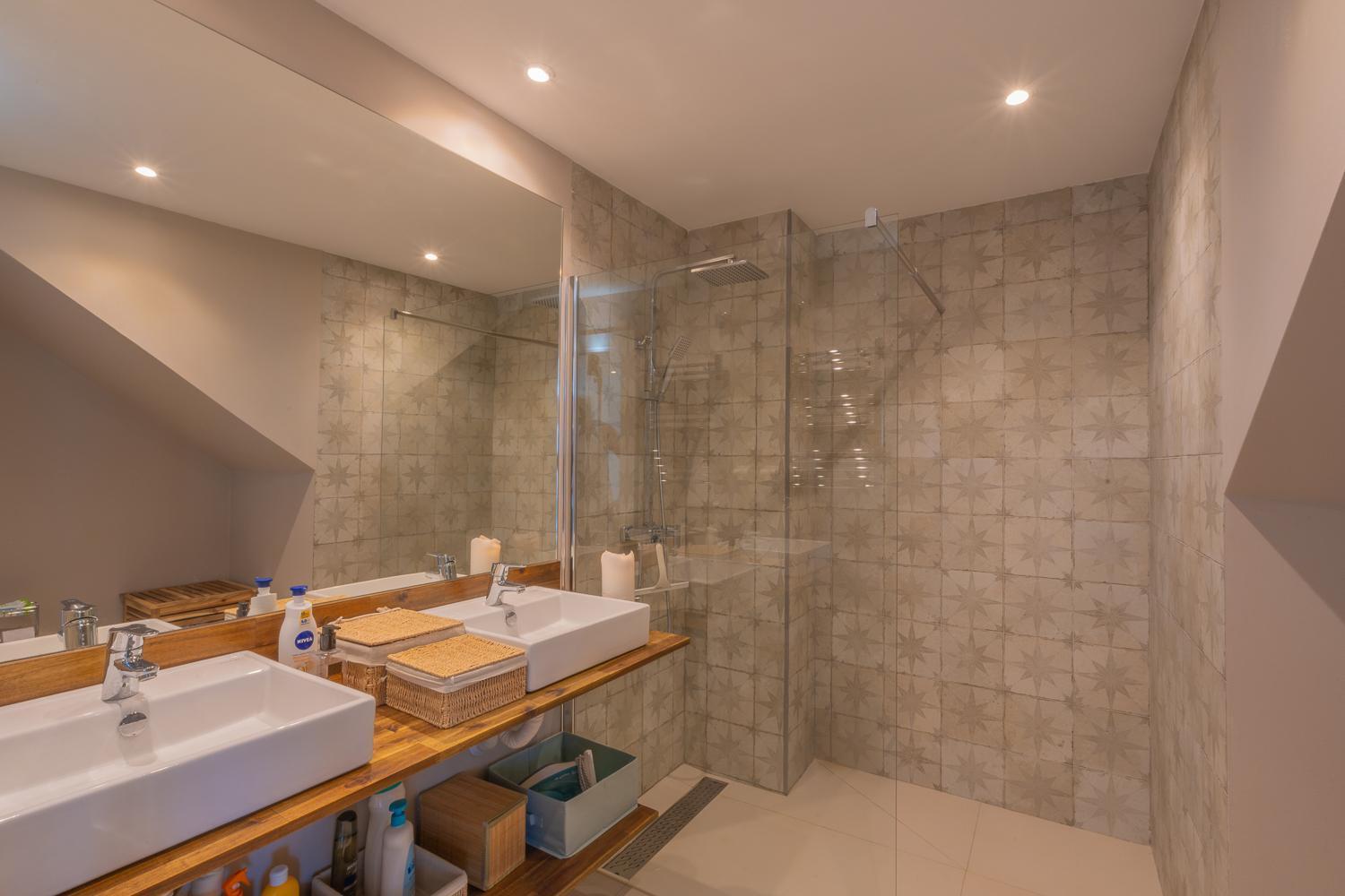Private 250Sqm Garden Duplex, Jacuzzi, Cinema, Sea View Escape Apartamento Torremolinos Exterior foto